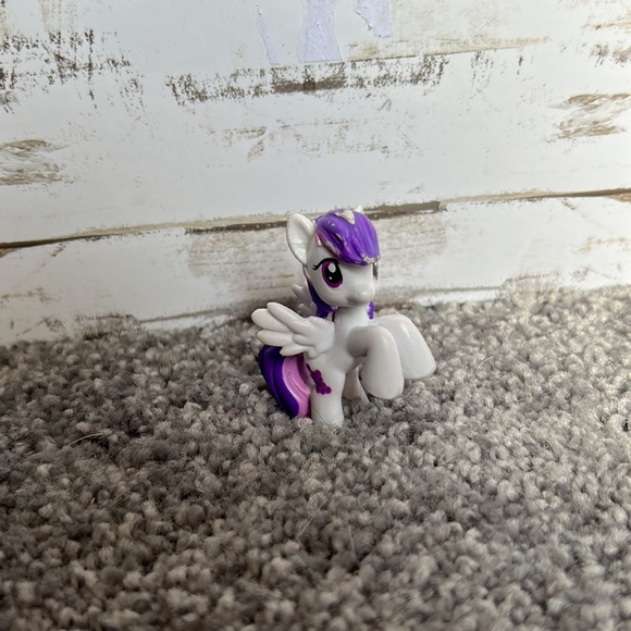 My little pony pack of 5 ponys - Picture 5 of 7